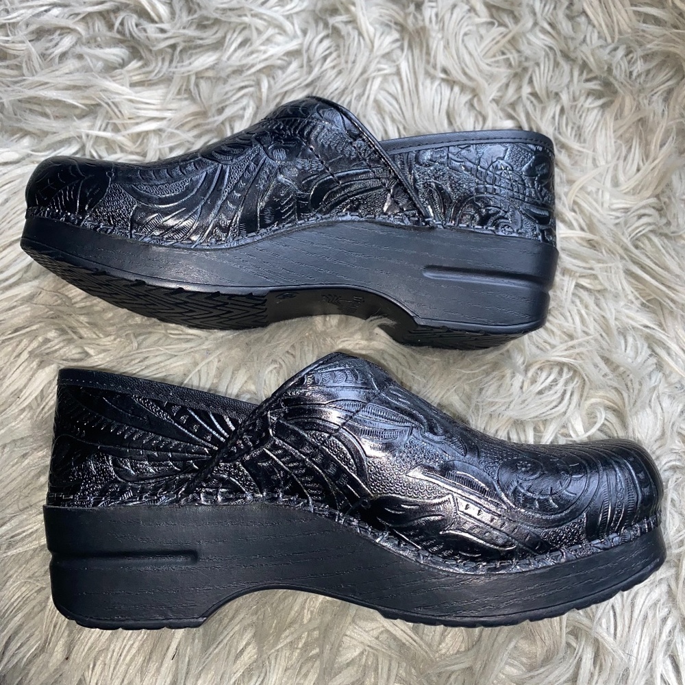 Dansko Womens 39 Embellished Floral Print …